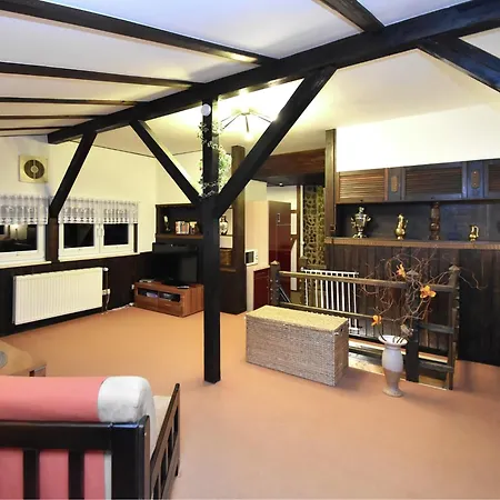 Familiennest In Ruebeland