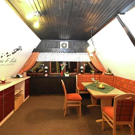 Familiennest In Ruebeland