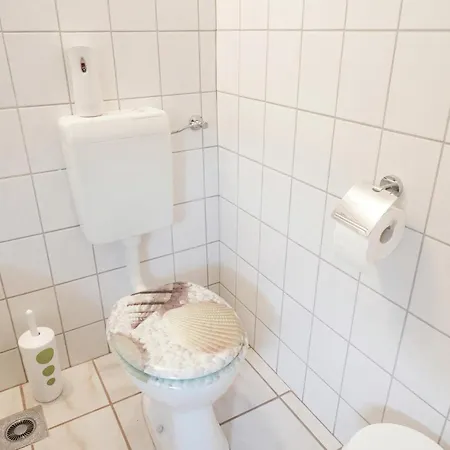 Familiennest In Ruebeland Neuwerk (Saxony-Anhalt)