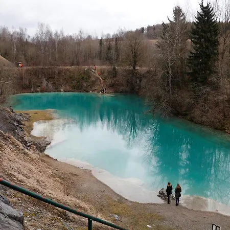 Familiennest In Ruebeland * Neuwerk (Saxony-Anhalt)