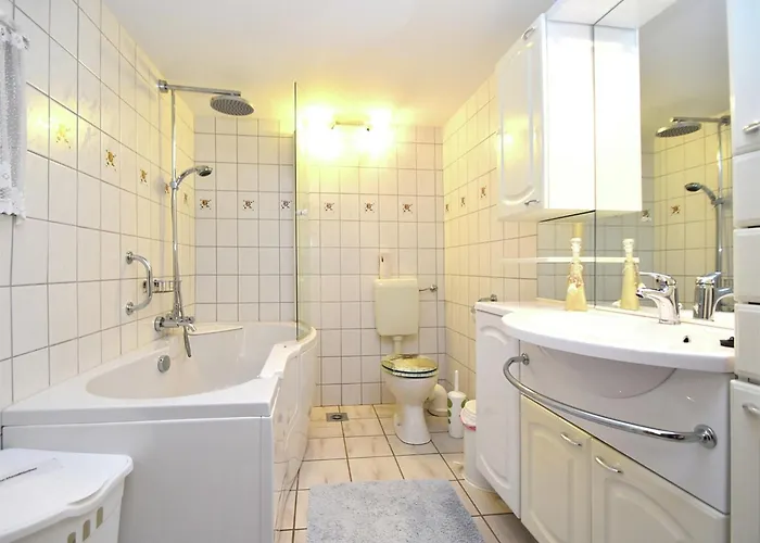 Familiennest In Ruebeland *